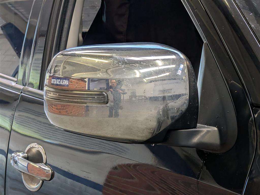 <p>2015 MITSUBISHI L200 BARBARIAN DCB DI-D</p>