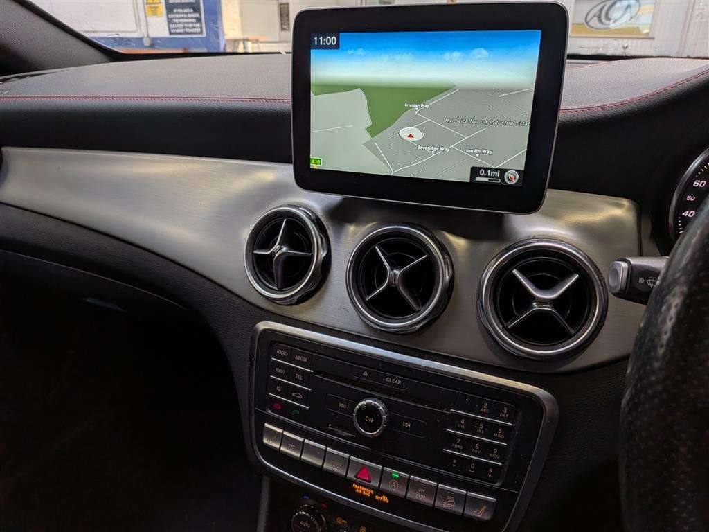 <p>2018 MERCEDES-BENZ GLA 220 AMG LINE PREM D 4</p>