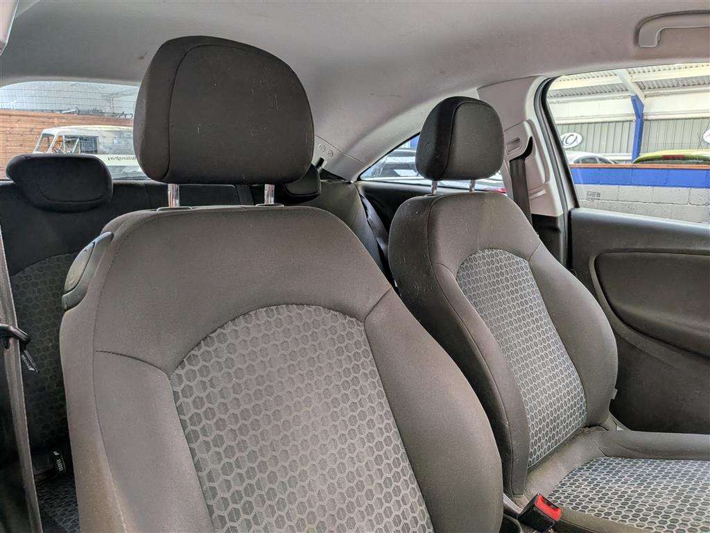 <p>2015 VAUXHALL CORSA STING R ECOFLEX S/S</p>