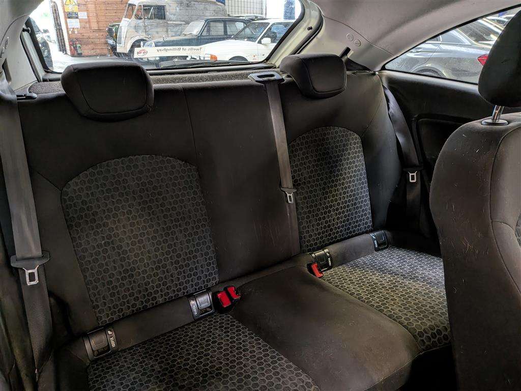 <p>2015 VAUXHALL CORSA STING R ECOFLEX S/S</p>