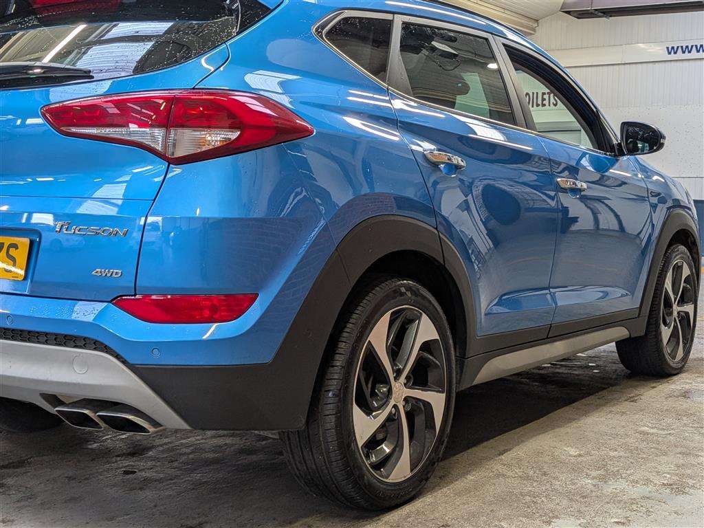 <p>2018 HYUNDAI TUCSON PREMIUM SE CRDI AU</p>