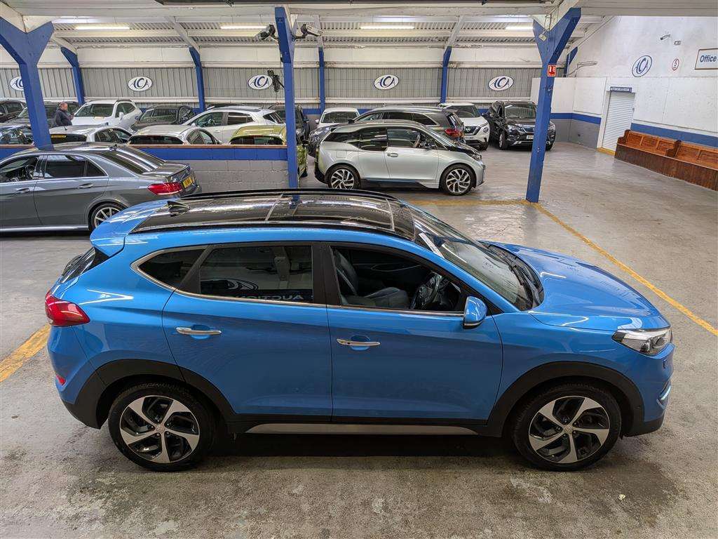 <p>2018 HYUNDAI TUCSON PREMIUM SE CRDI AU</p>