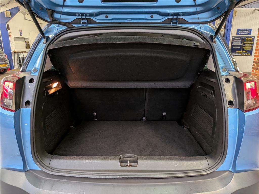 <p>2019 VAUXHALL CROSSLAND X ELITE TURBO D</p>