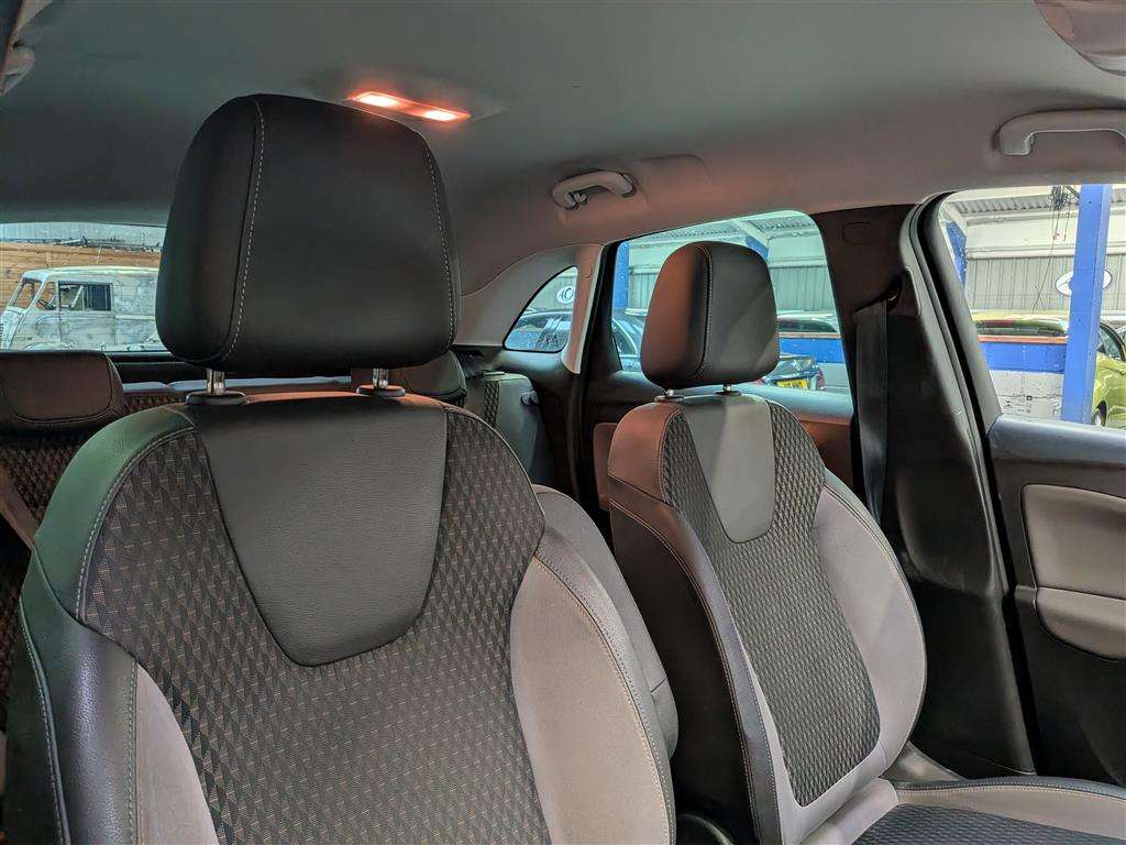 <p>2019 VAUXHALL CROSSLAND X ELITE TURBO D</p>