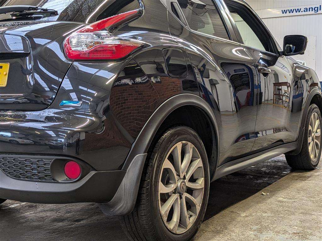 <p>2015 NISSAN JUKE TEKNA DCI</p>