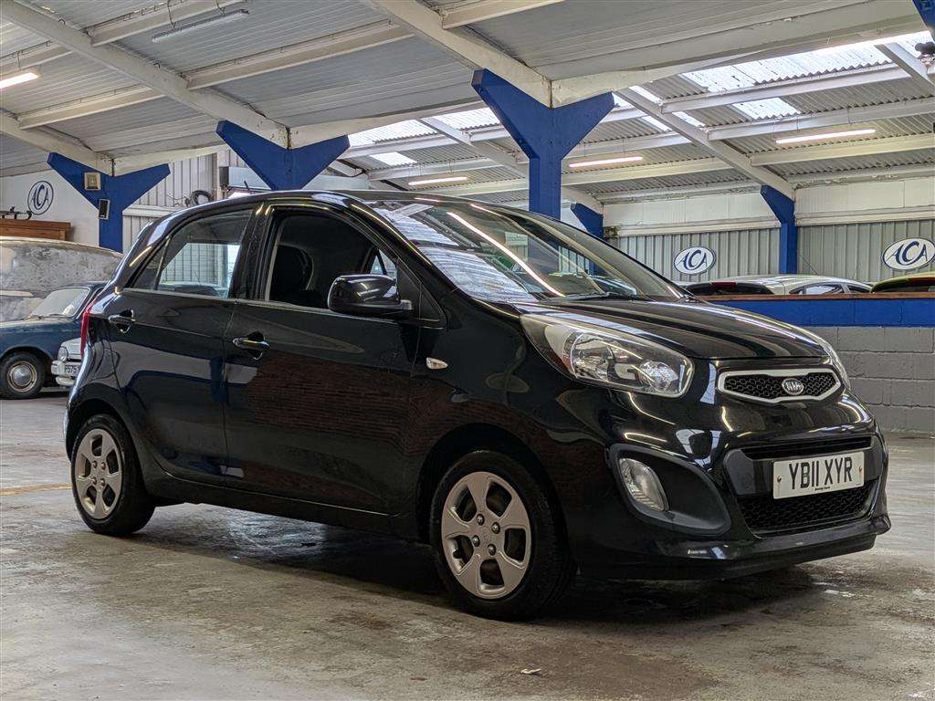 <p>2011 KIA PICANTO 1</p>