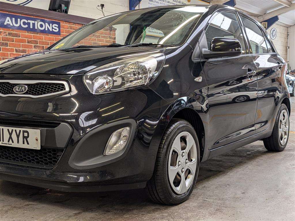 <p>2011 KIA PICANTO 1</p>