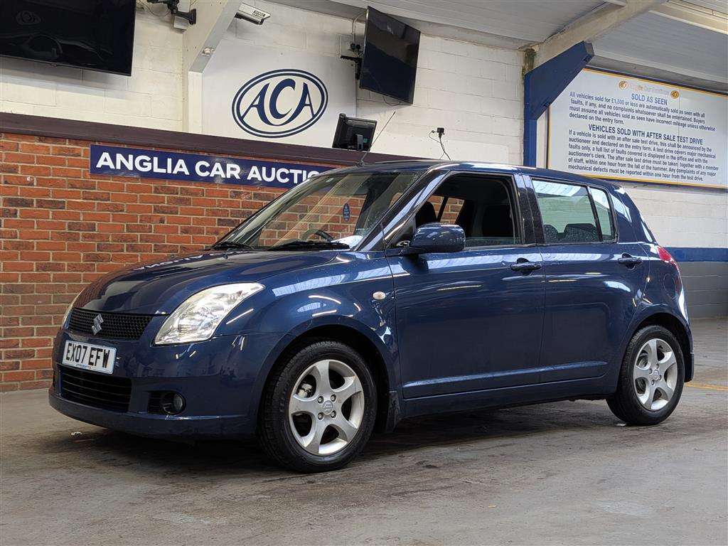<p>2007 SUZUKI SWIFT VVTS GLX AUTO</p>