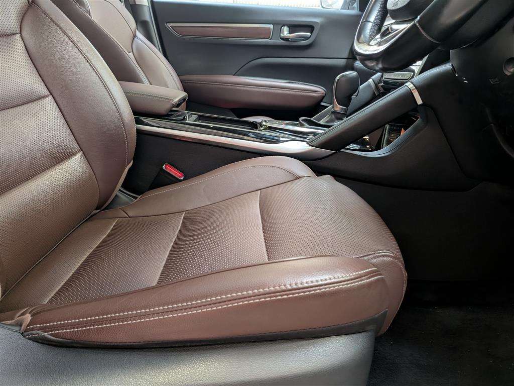 <p>2020 RENAULT KOLEOS GT LINE BLUE DCI C</p>