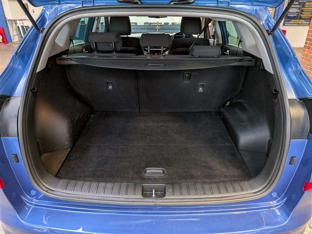 <p>2018 HYUNDAI TUCSON SE NAV GDI 2WD</p>