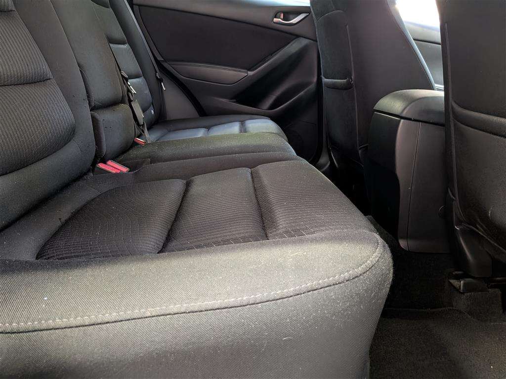 <p>2014 MAZDA CX-5 SE-L D NAV</p>
