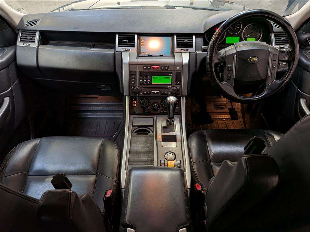 <p>2005 LAND ROVER RANGEROVER SPT TDV6 HSE A</p>