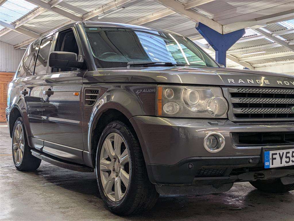 <p>2005 LAND ROVER RANGEROVER SPT TDV6 HSE A</p>