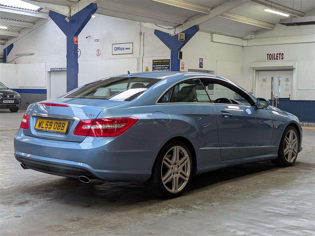 <p>2009 MERCEDES-BENZ E350 BLUEF-CY SPORT CGI A</p>