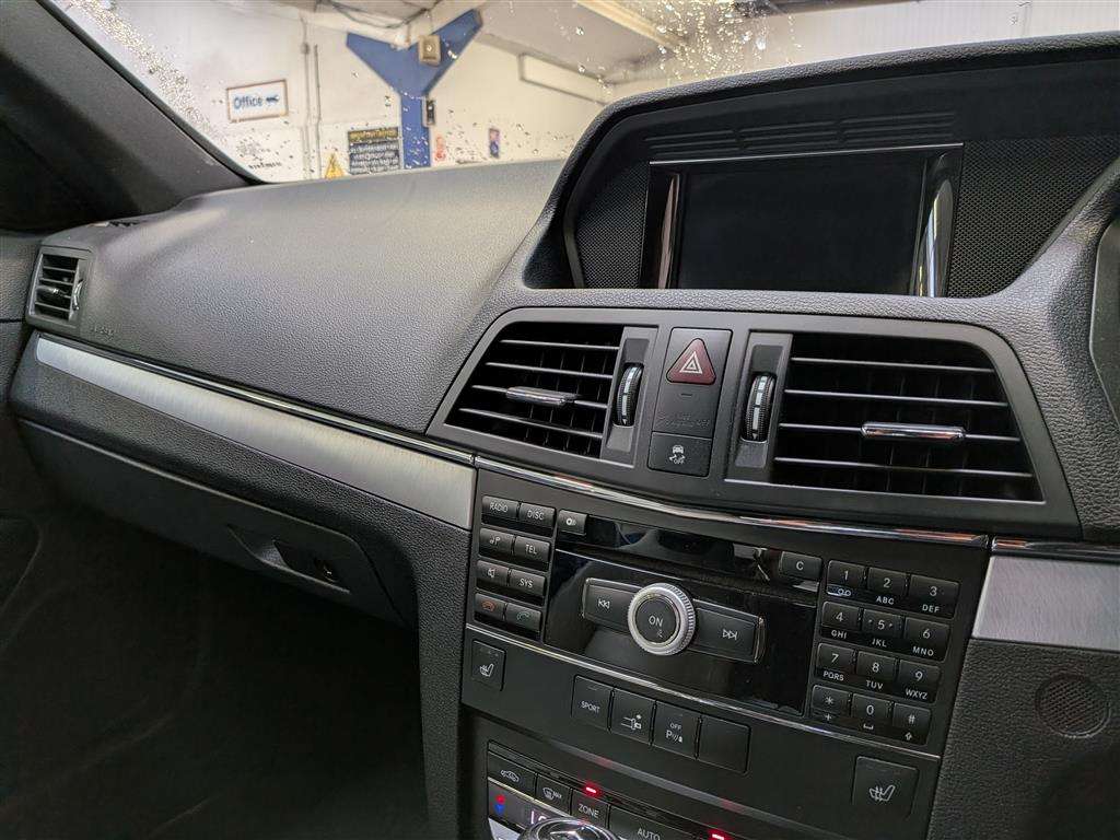<p>2009 MERCEDES-BENZ E350 BLUEF-CY SPORT CGI A</p>