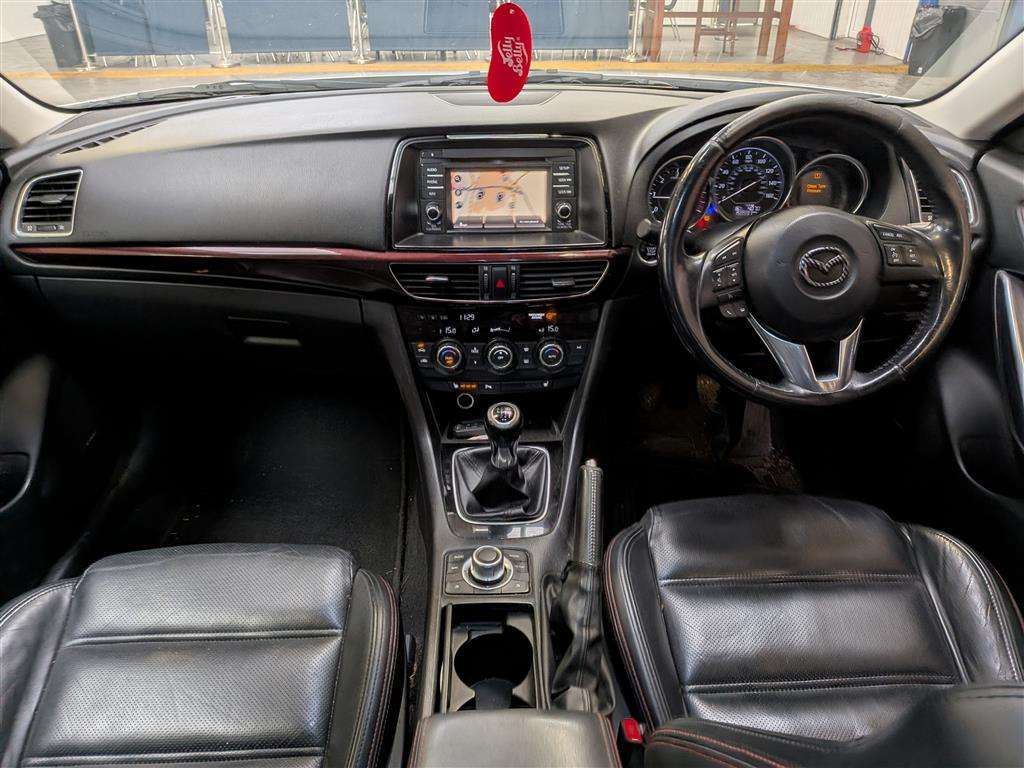 <p>2013 MAZDA 6 SPORT NAV D</p>