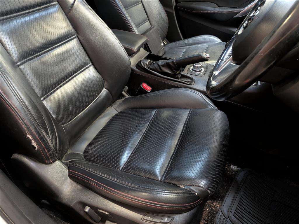<p>2013 MAZDA 6 SPORT NAV D</p>