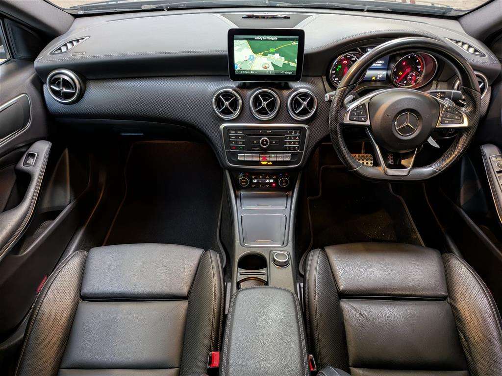 <p>2017 MERCEDES-BENZ A 200 D AMG LINE EXECUTIV</p>