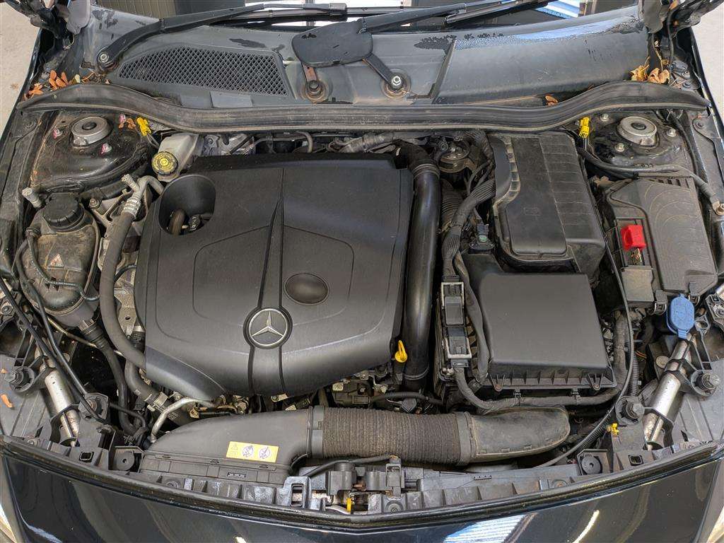 <p>2017 MERCEDES-BENZ A 200 D AMG LINE EXECUTIV</p>