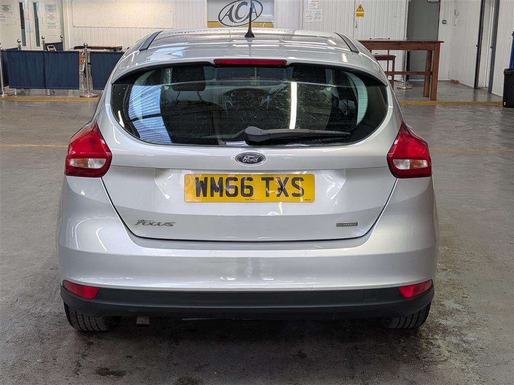 <p>2016 FORD FOCUS ZETEC</p>
