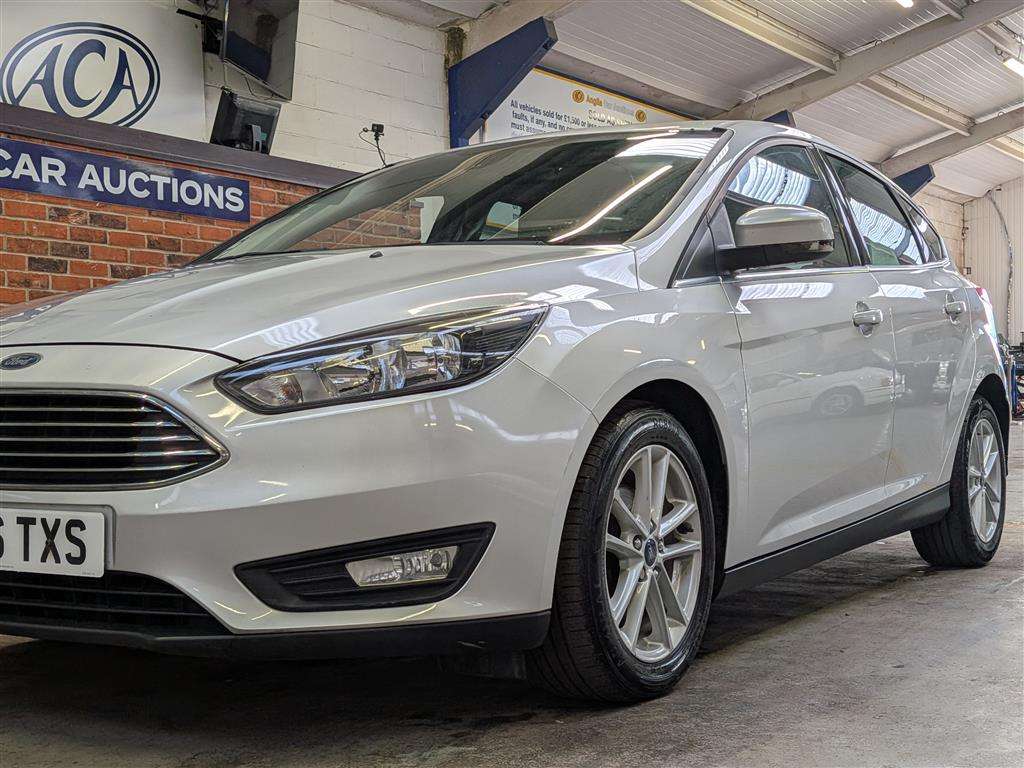 <p>2016 FORD FOCUS ZETEC</p>