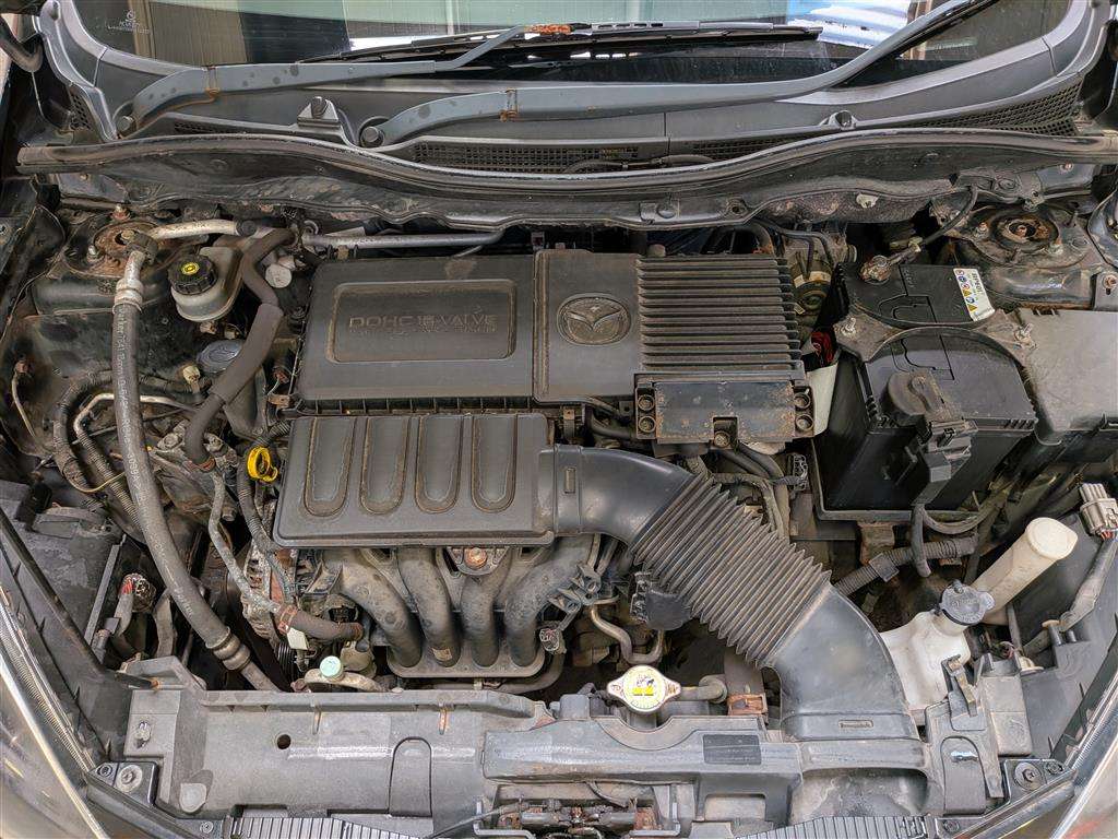 <p>2010 MAZDA 2 TAKUYA</p>