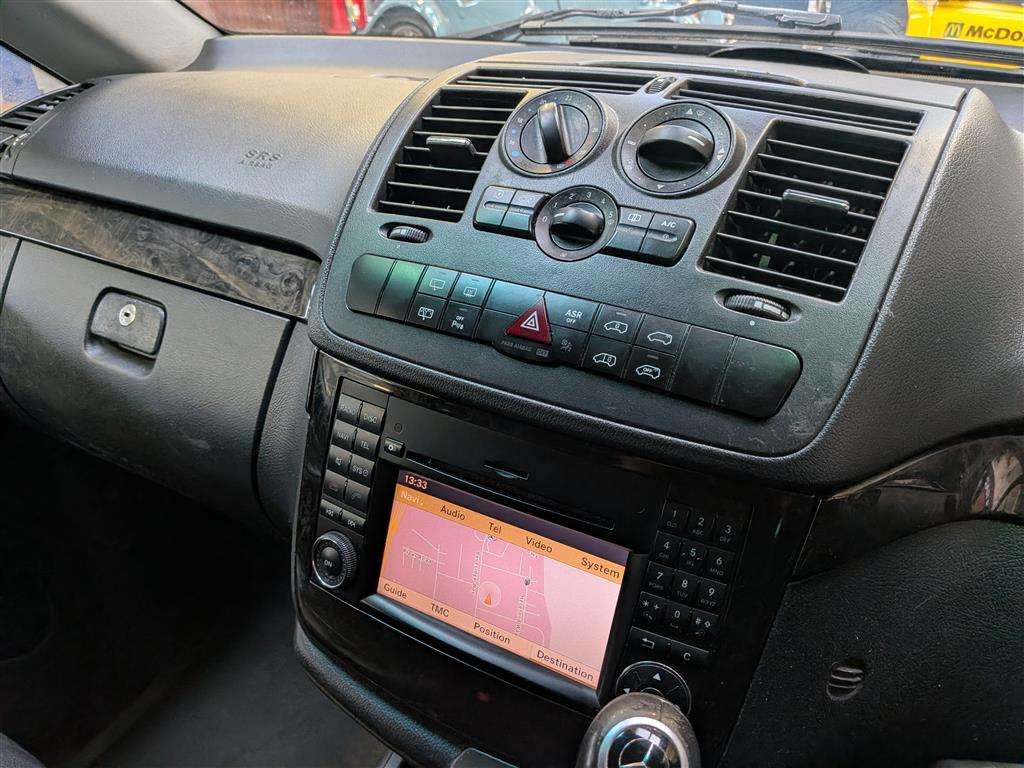 <p>2013 MERCEDES-BENZ VIANO AMBIENTE 2.2 CDI BL</p>