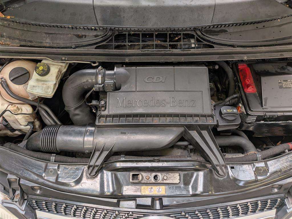 <p>2013 MERCEDES-BENZ VIANO AMBIENTE 2.2 CDI BL</p>