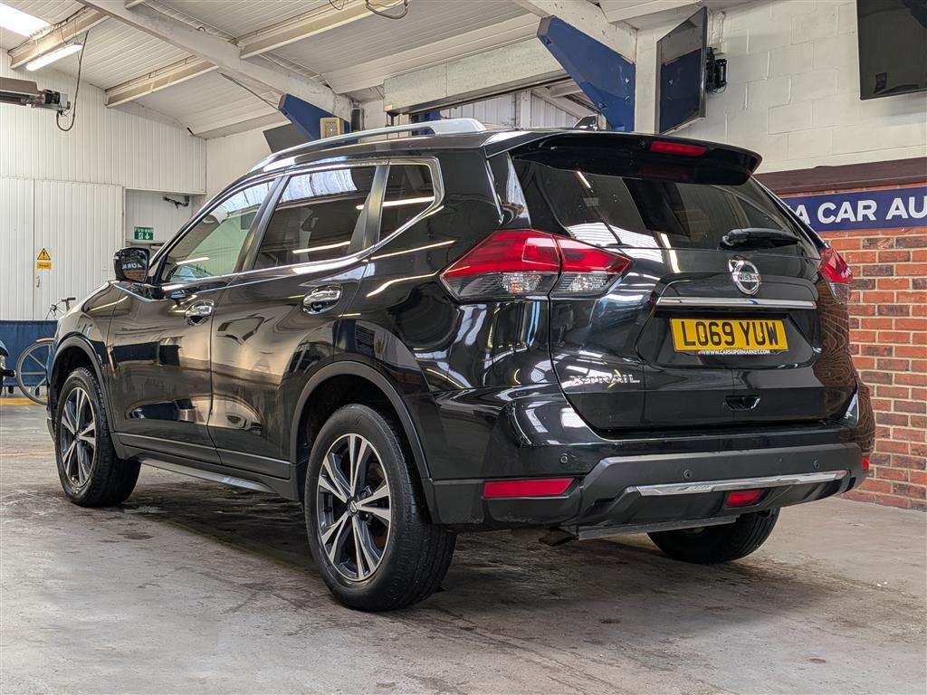 <p>2019 NISSAN X-TRAIL N-CONNECTA DIG-T</p>