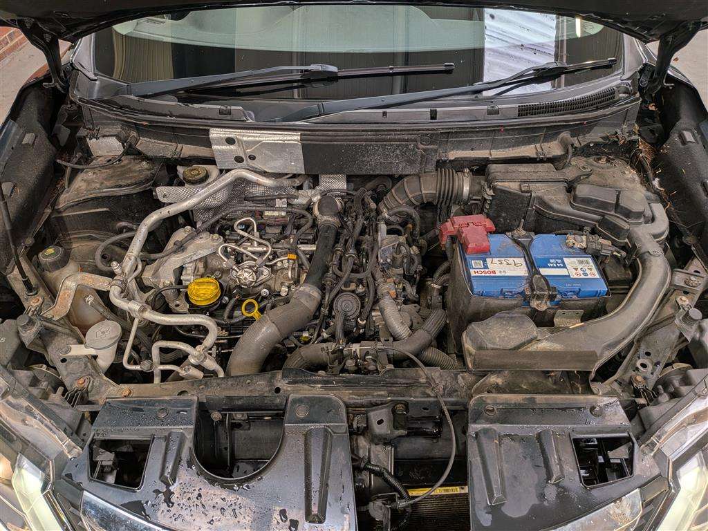 <p>2019 NISSAN X-TRAIL N-CONNECTA DIG-T</p>