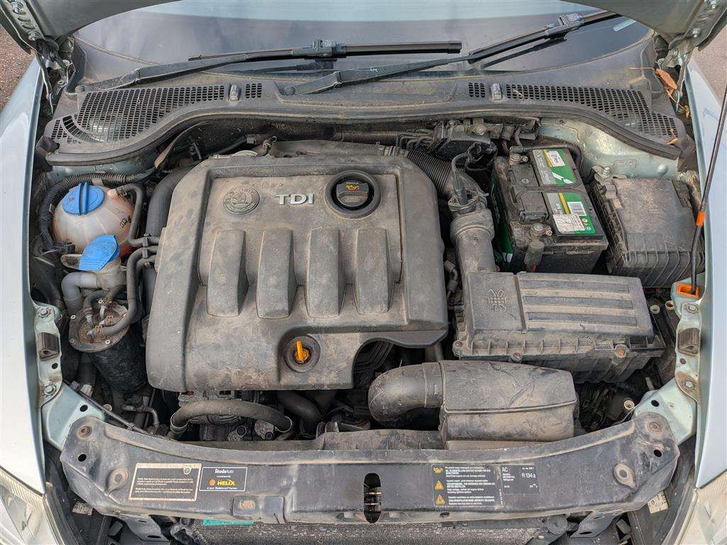 <p>2009 SKODA OCTAVIA SE TDI</p>