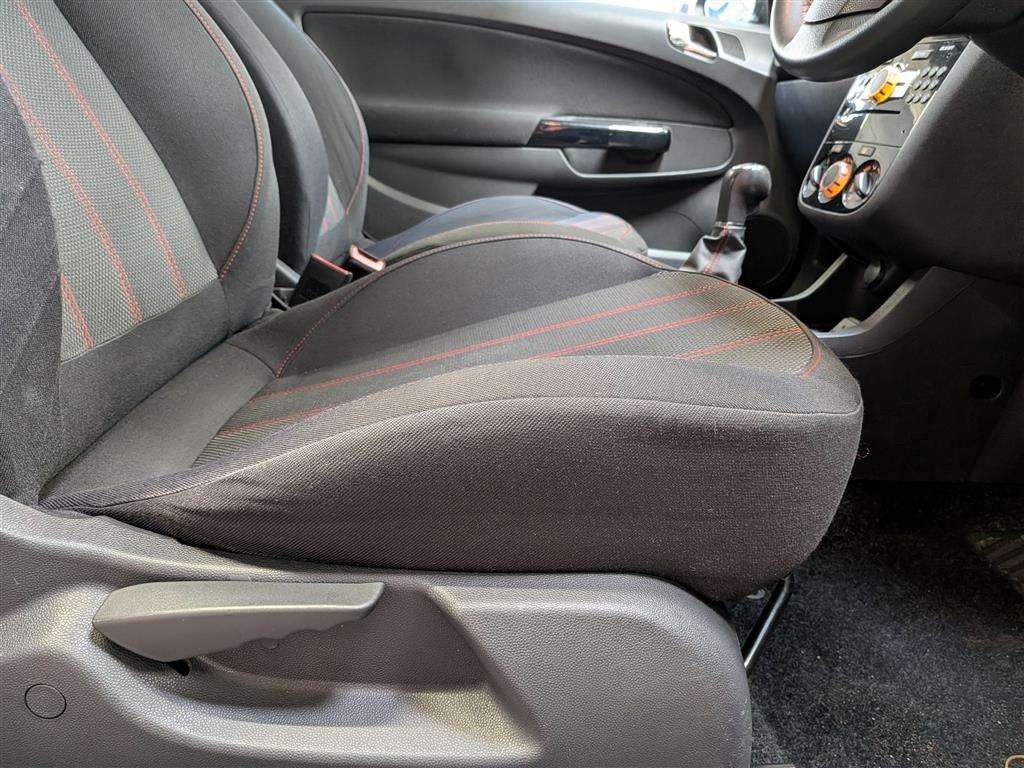 <p>2013 VAUXHALL CORSA SXI AC</p>