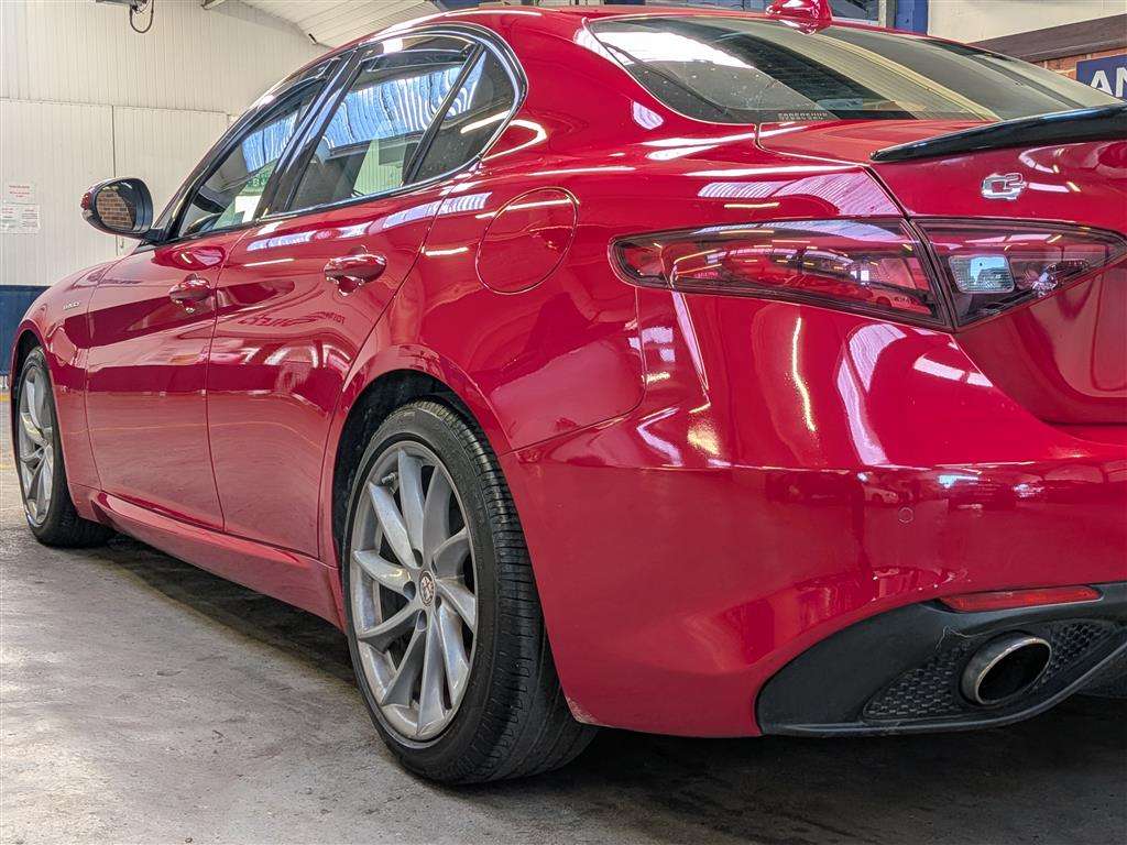 <p>2018 ALFA ROMEO GIULIA VELOCE TB AUTO</p>