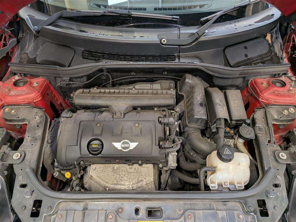 <p>2013 MINI COUNTRYMAN COOPER</p>
