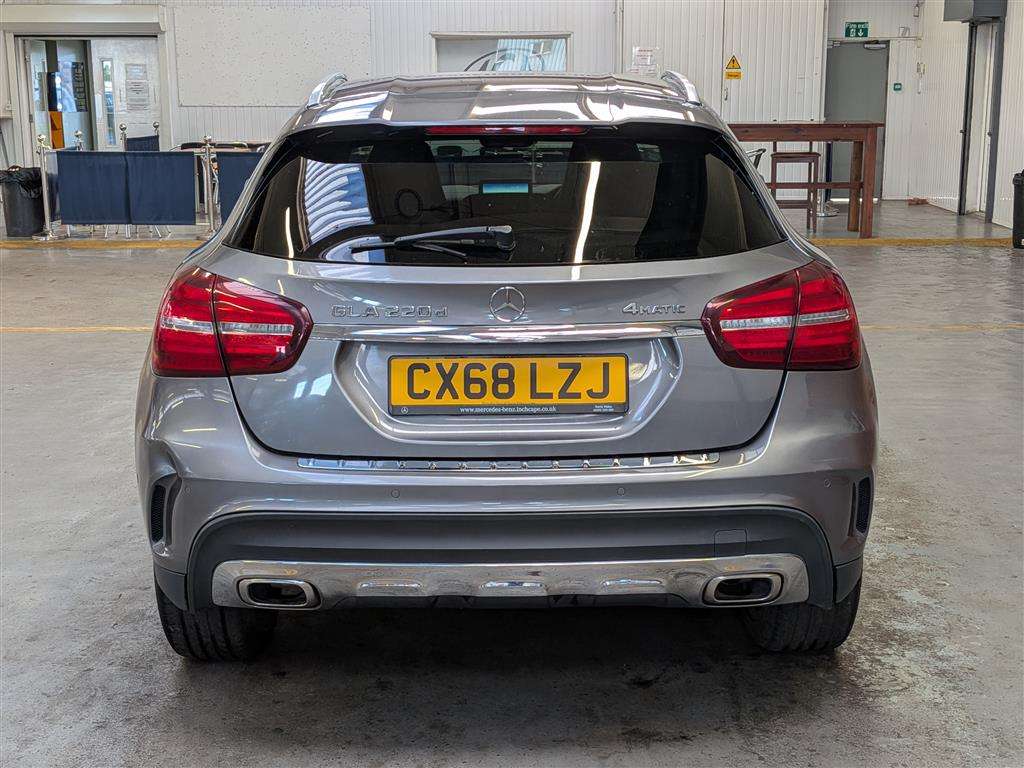<p>2018 MERCEDES-BENZ GLA 220 AMG LINE PREM D 4</p>