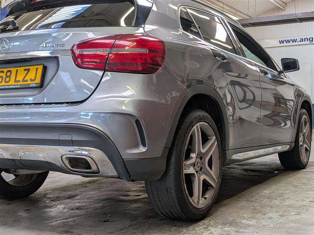 <p>2018 MERCEDES-BENZ GLA 220 AMG LINE PREM D 4</p>