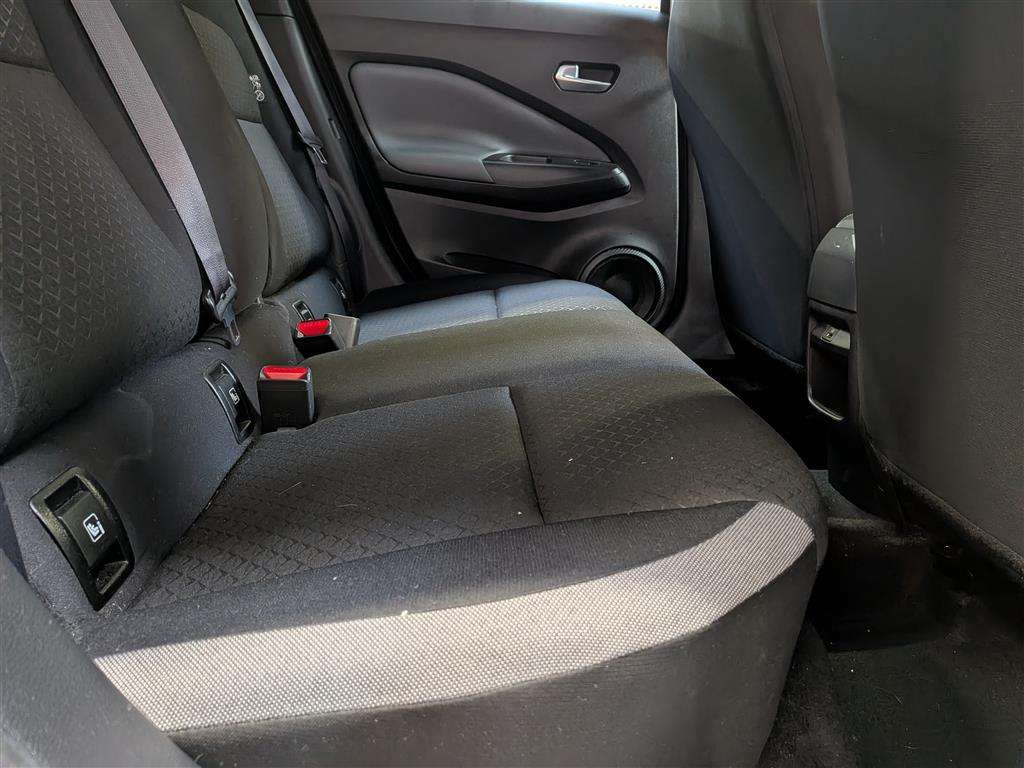 <p>2021 NISSAN JUKE N-CONNECTA DIG-T</p>