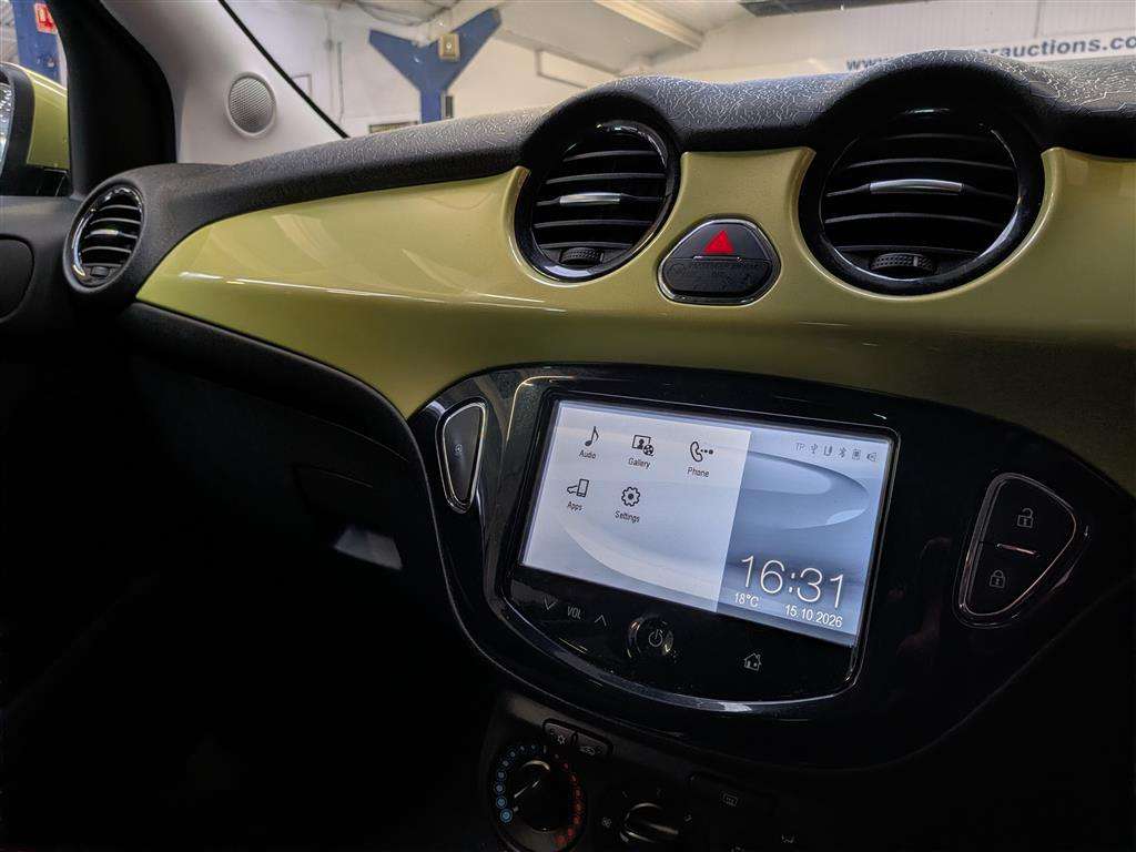 <p>2014 VAUXHALL ADAM JAM</p>