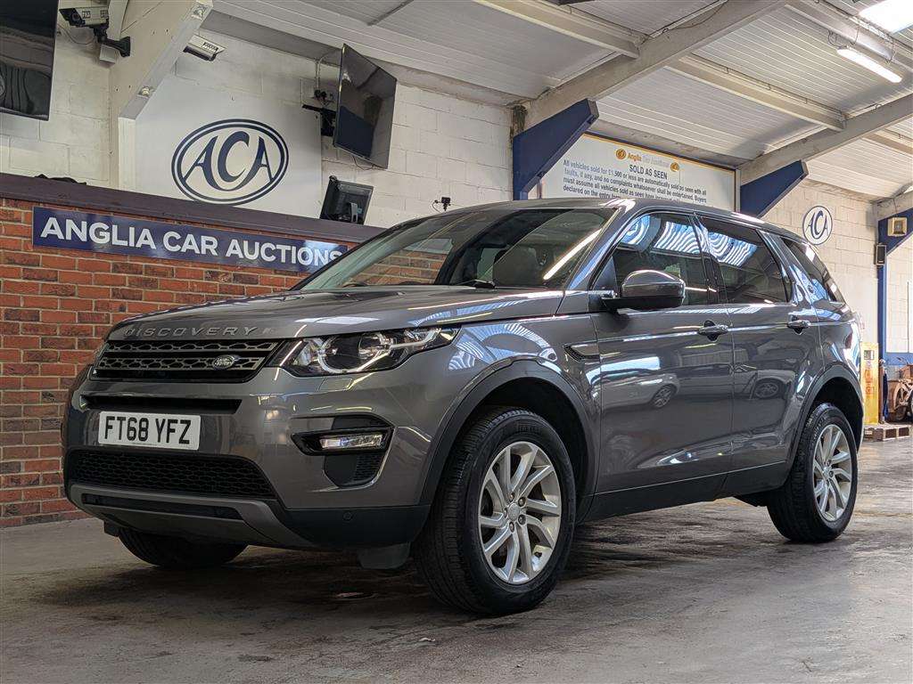 <p>2019 LAND ROVER DISCOVERY SPORT SE TECH T</p>