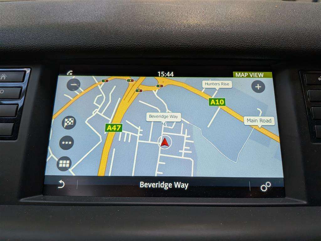 <p>2019 LAND ROVER DISCOVERY SPORT SE TECH T</p>