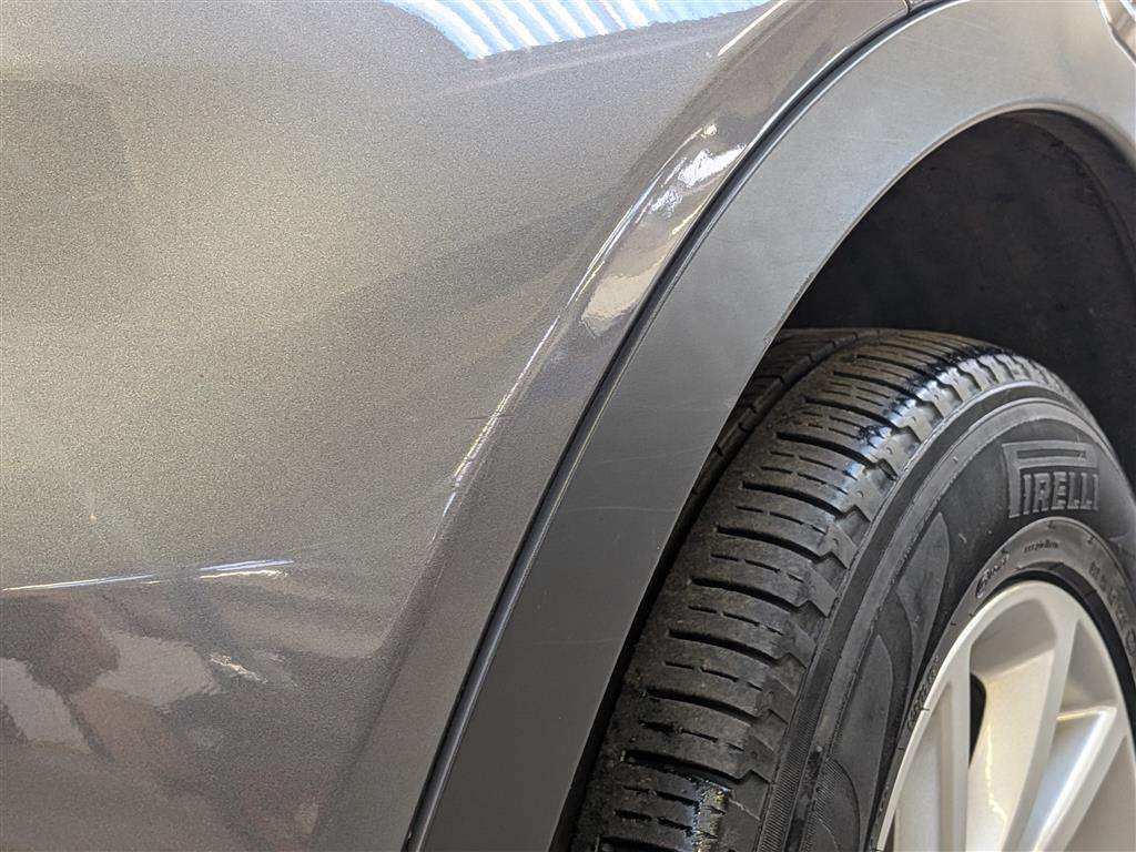 <p>2019 LAND ROVER DISCOVERY SPORT SE TECH T</p>