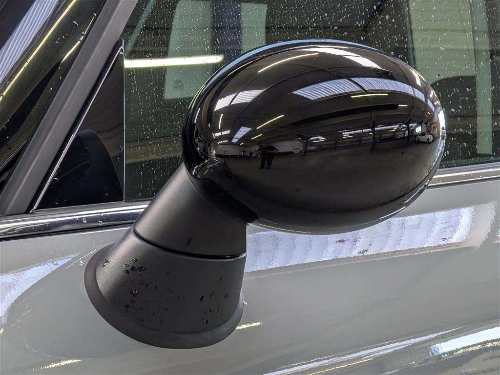 <p>2018 MINI COUNTRYMAN COOPER</p>