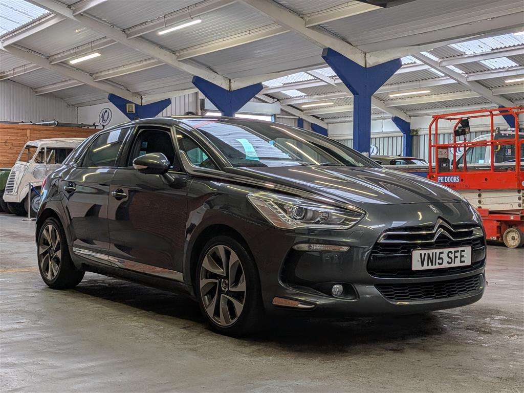 <p>2015 CITROEN DS5 DSPORT HDI</p>