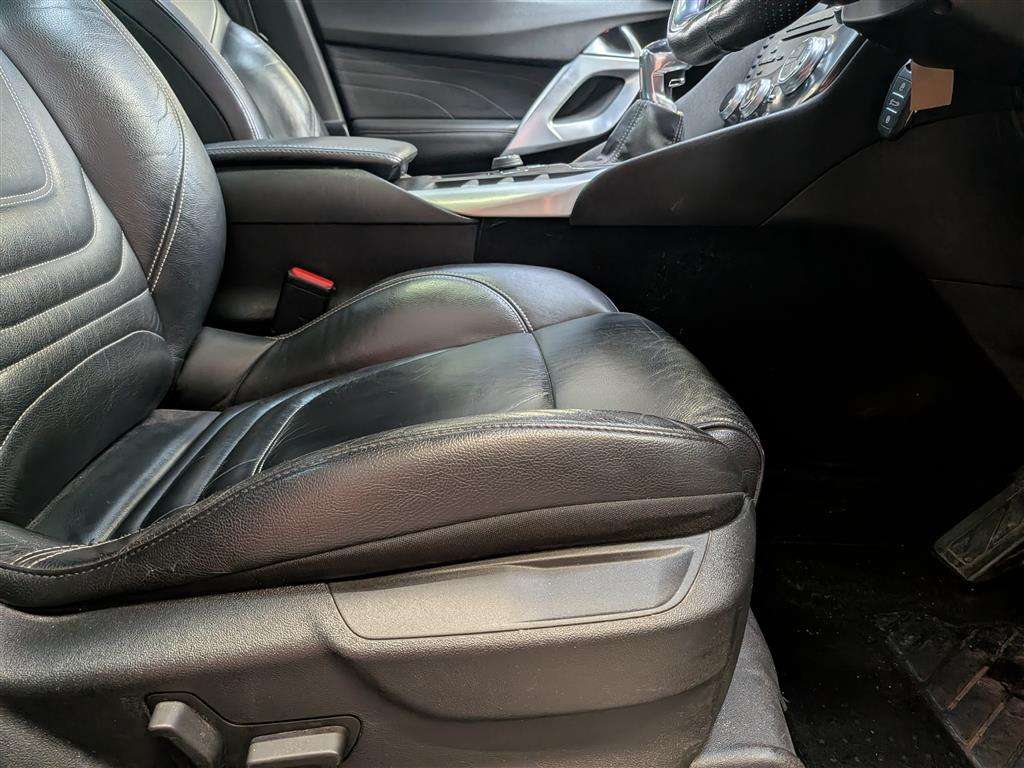 <p>2015 CITROEN DS5 DSPORT HDI</p>