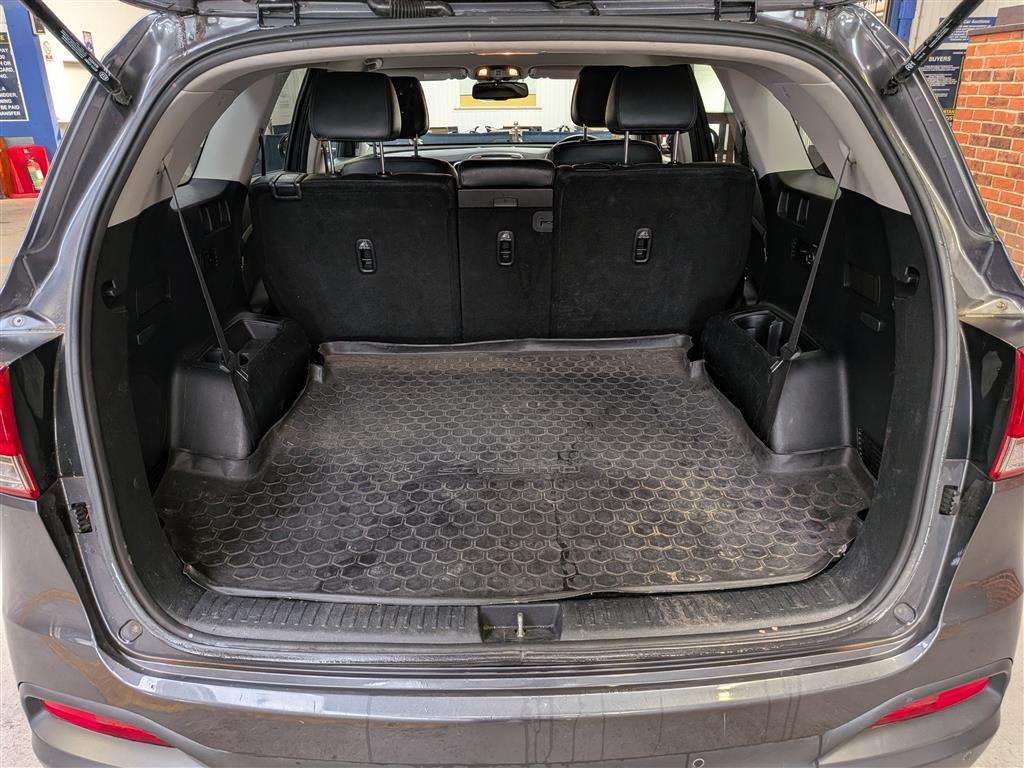 <p>2017 KIA SORENTO KX-2 CRDI ISG 4X4</p>
