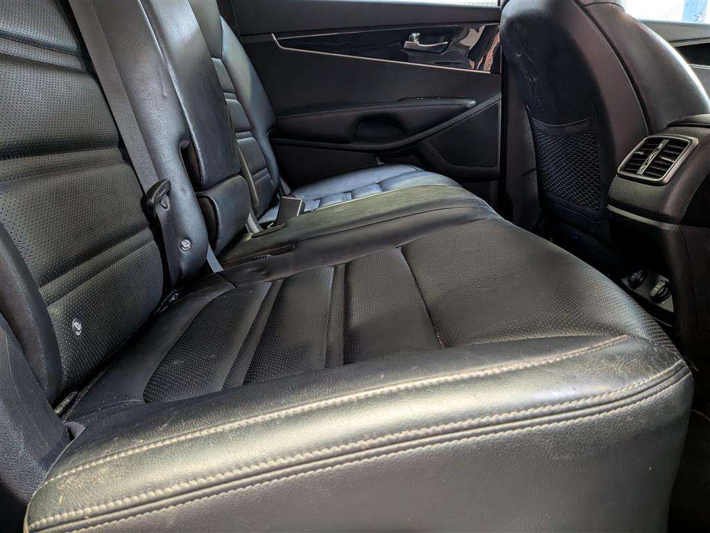 <p>2017 KIA SORENTO KX-2 CRDI ISG 4X4</p>