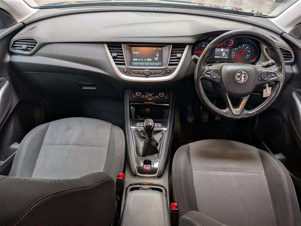 <p>2019 VAUXHALL GRANDLAND X SE TURBO S/S</p>