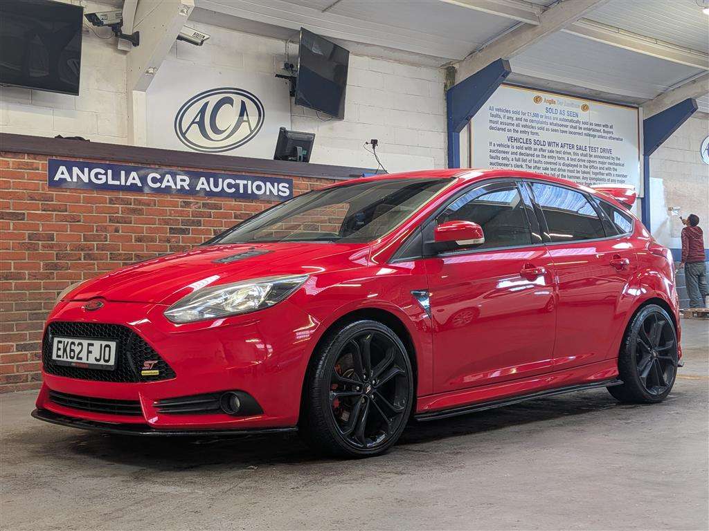 <p>2012 FORD FOCUS ST-2 TURBO</p>