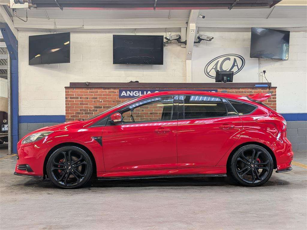 <p>2012 FORD FOCUS ST-2 TURBO</p>