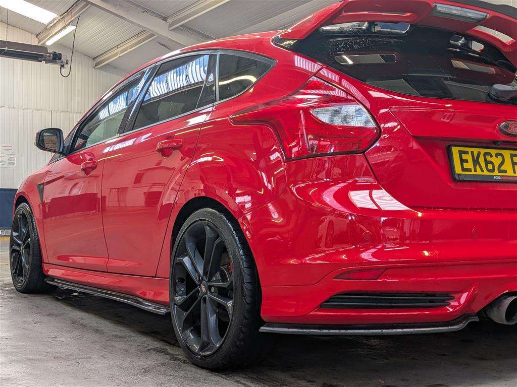<p>2012 FORD FOCUS ST-2 TURBO</p>